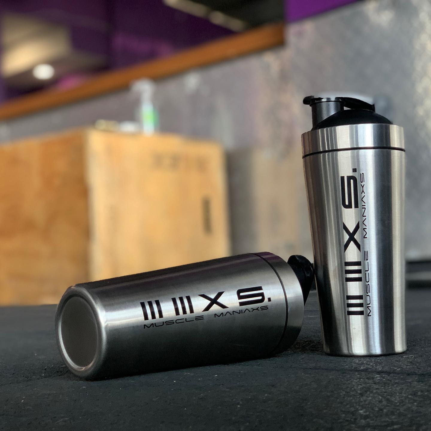 HARD STEEL SHAKER