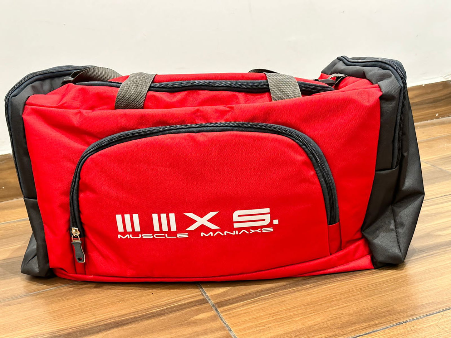 COMBO DUFFEL BAG & ROSE GOLD STEEL SHAKER