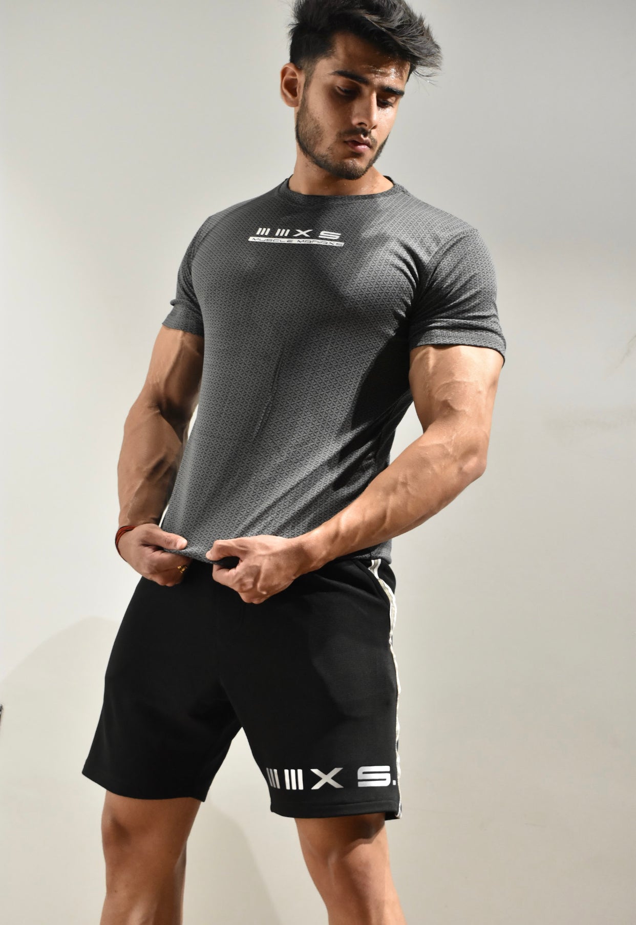 ACTIVE Nardo Grey AESTHETIC DESIGN 04 short sleeve tshirt