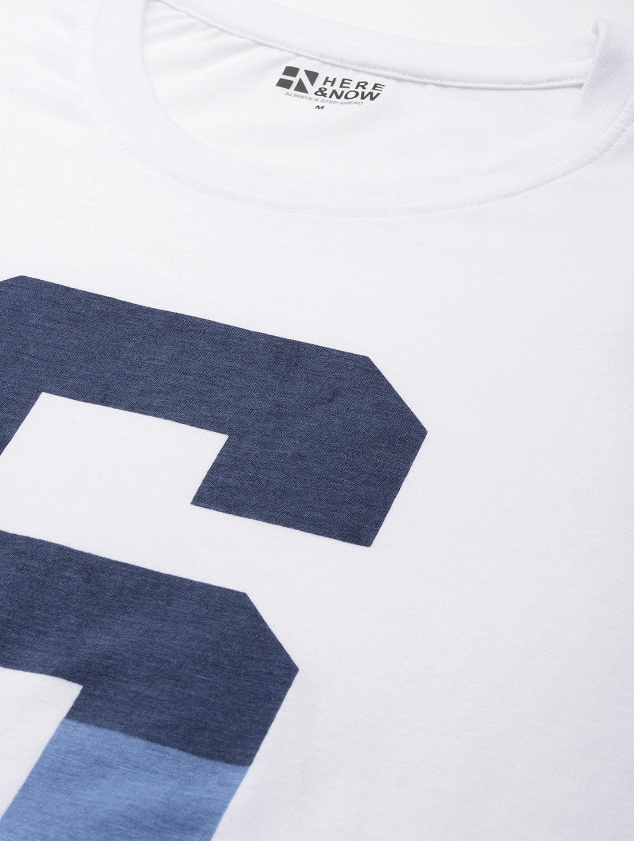 ACTIVE Casual White short sleeve tshirt