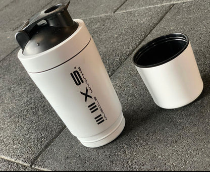 HARD STEEL SHAKER White with compartment