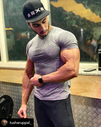 MMXS. SIGNATURE CAPS