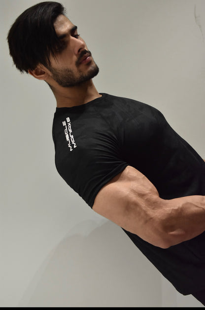 ACTIVE CAMOFLAUGE  BLACK short sleeve tshirt