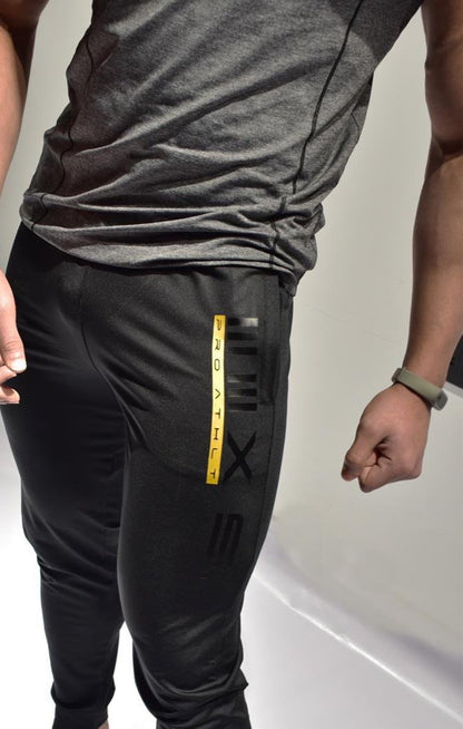 PERFORMANCE TRACK PANTS MATT BLACK SIGNATURE