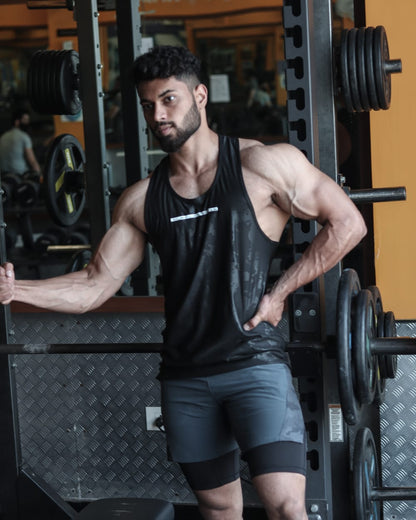 PERFORMANCE BLACK CAMOUFLAGE TANK TOP . Quick Dry Technology