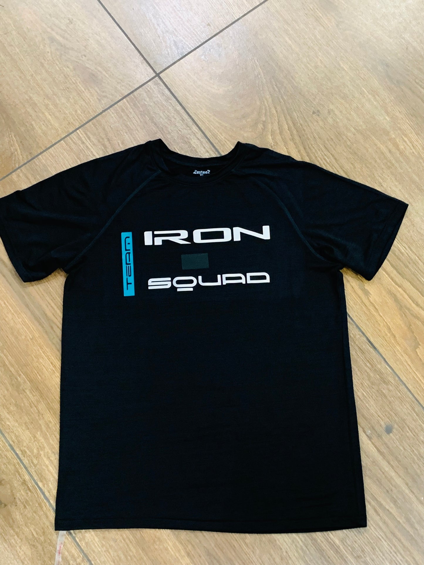 IRON SQUAD ACTIVE CAMOFLAUGE  BLACK short sleeve tshirt