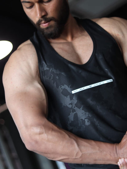 PERFORMANCE BLACK CAMOUFLAGE TANK TOP . Quick Dry Technology