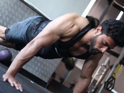 PERFORMANCE BLACK CAMOUFLAGE TANK TOP . Quick Dry Technology